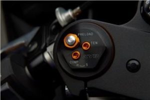 YAMAHA YZF-R6