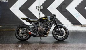 XSR700