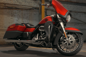 2018年モデル CVO STREET GLID