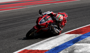 CBR1000RR 2017新型