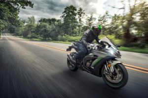 ZX-10R