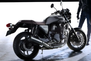 CB1100EXRS-2018